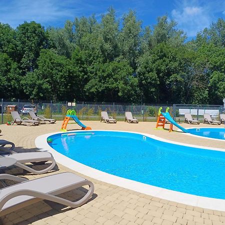 Horyzont Apartamenty- 50M Od Morza!!!Apartamenty Prywatne W Family Dominikana- Self Check In Sianożęty Exteriér fotografie
